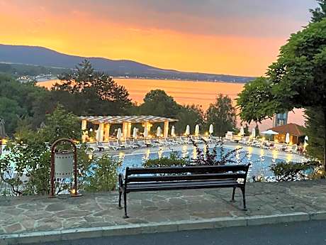 Summer Breeze Park Apartment, Santa Marina Holiday Village, Sozopol