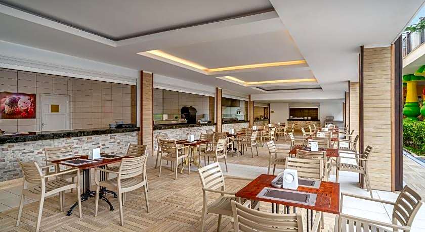 Villa Side Residence