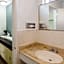 Days Inn by Wyndham Camarillo - Ventura