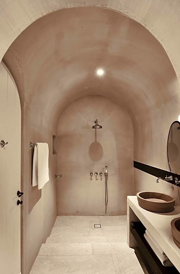 Istoria, a Member of Design Hotels