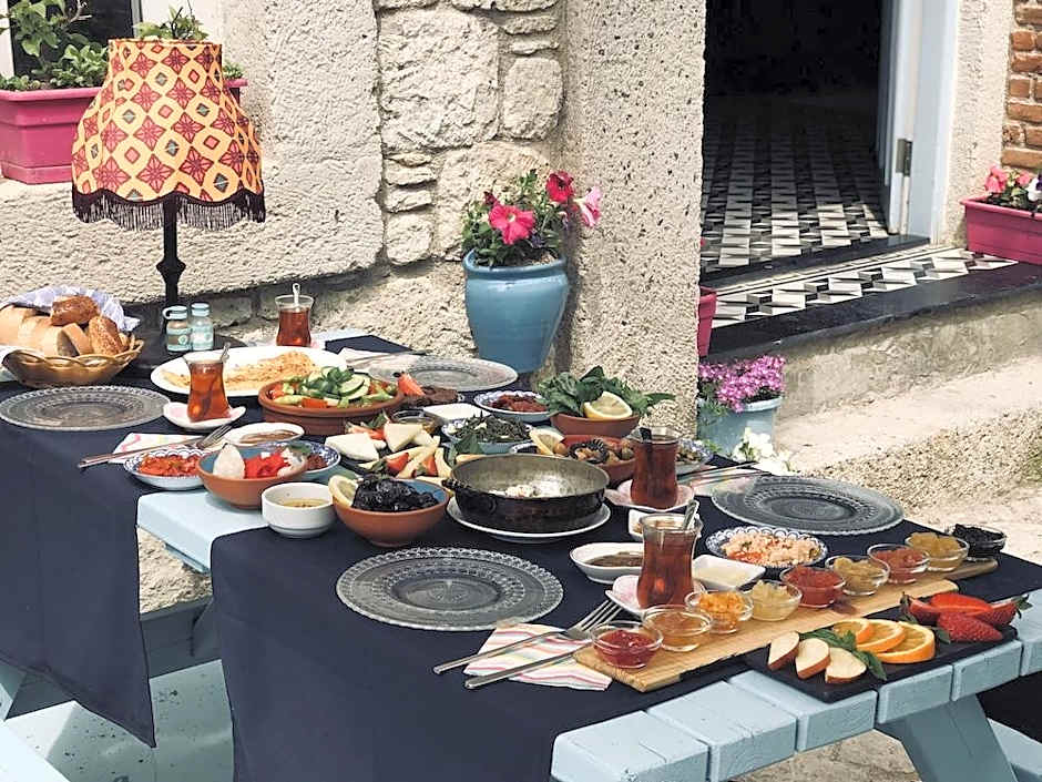 Rue d’Azur Alacati