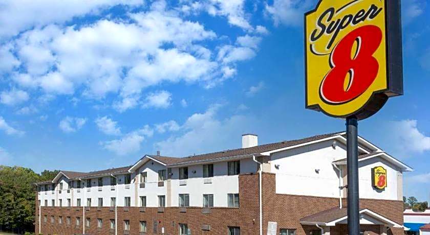 Super 8 by Wyndham Richmond Midlothian Turnpike
