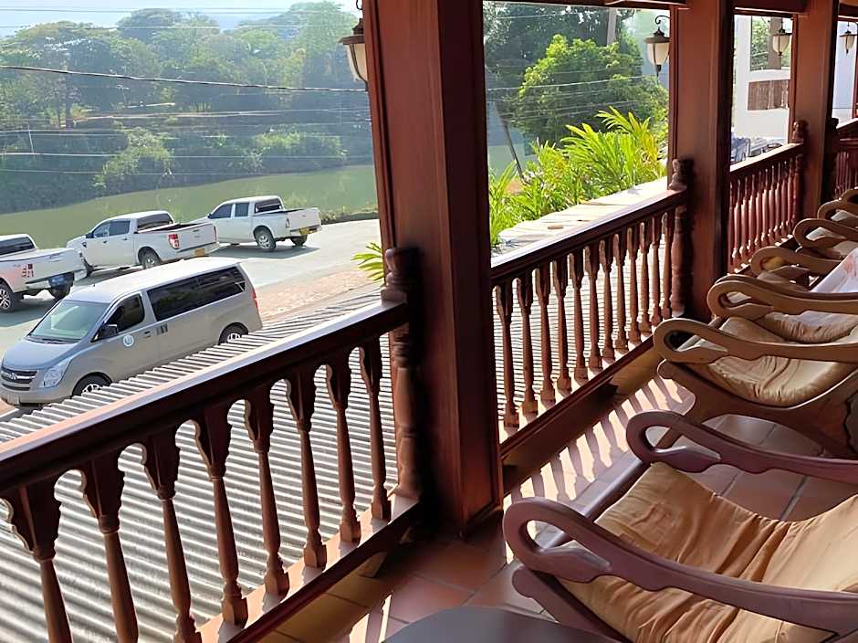 Golden Sun Boutique Hotel