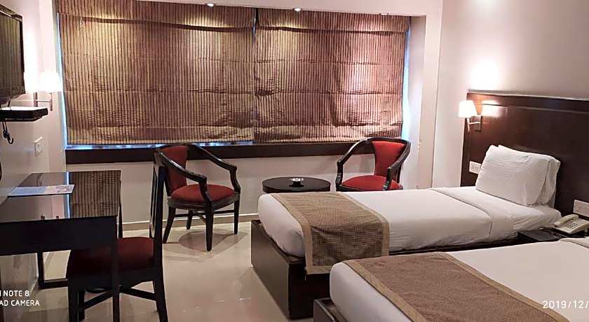 The Curzon Court Hotel