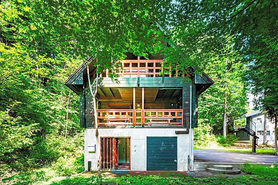 Phoenix Chalets by HHG