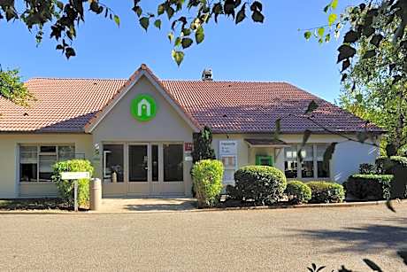 Campanile Bourg En Bresse Viriat Hotel