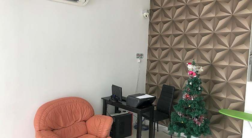 Island Hostel Bayan Lepas