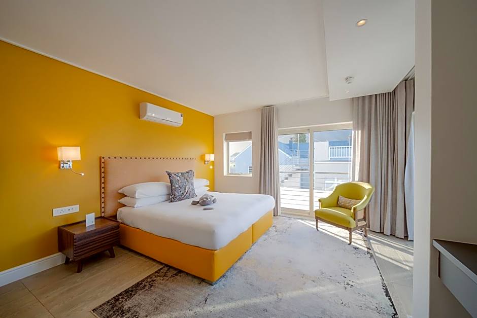 One Marine Drive Boutique Hotel & Spa by The Living Journey Collection