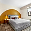 HiBird- Apartment and Suites Hotel