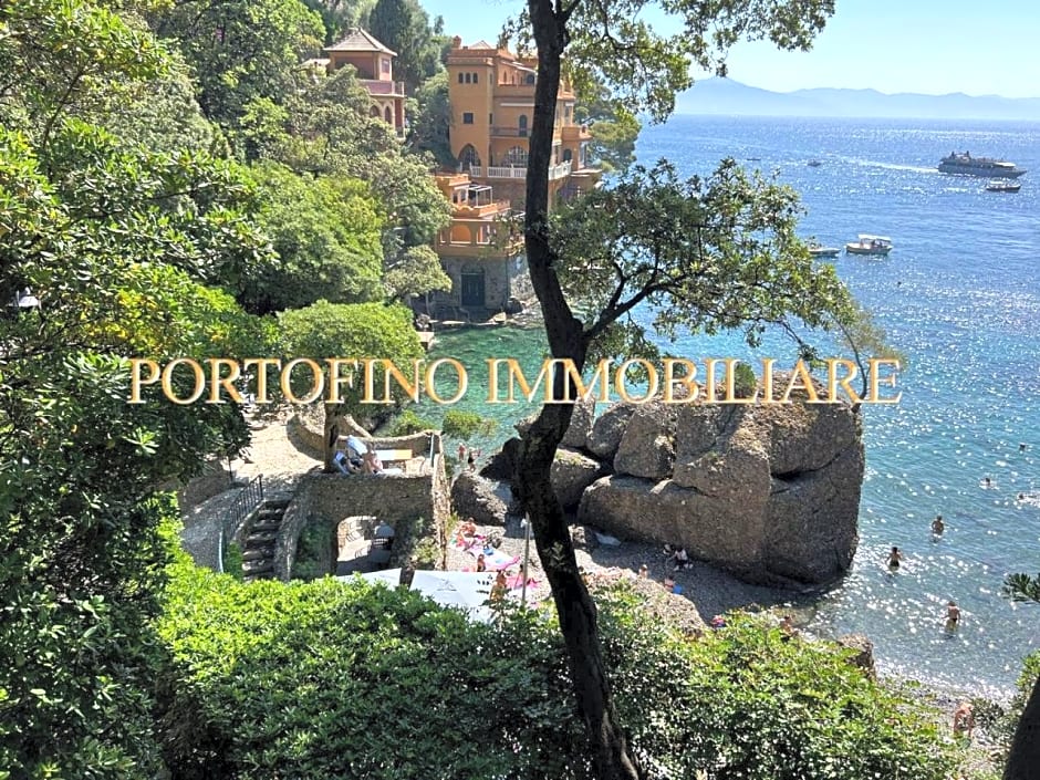 PORTOFINO SUITE VISTA MARE CON SPIAGGIA PRIVATA