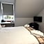 OYO Gothenburg Hotel - Adults Only