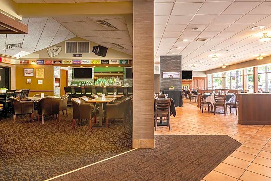 Glengarry Extended Stays