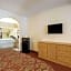 Scottish Inn & Suites IAH West