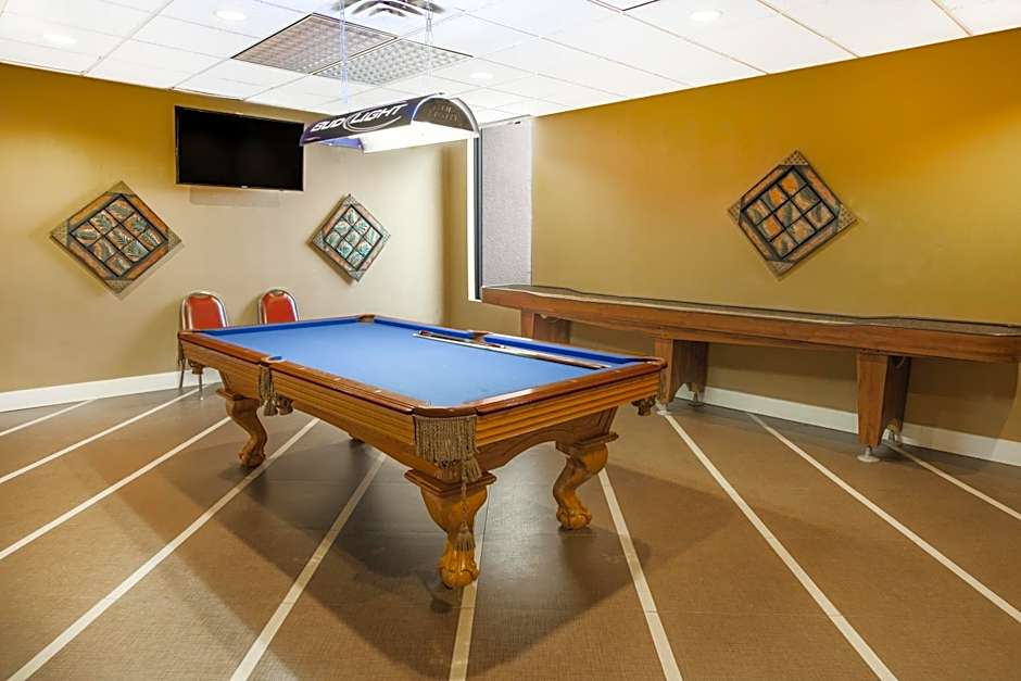 Days Inn by Wyndham Sherman