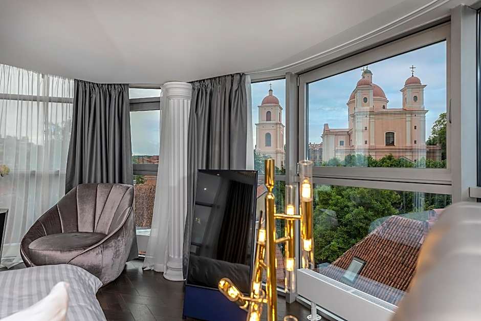 St Palace hotel