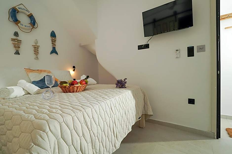 Seabed Suites Mykonos