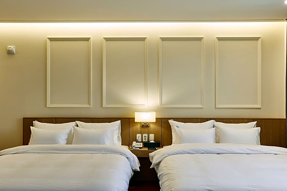 Hotel the maru
