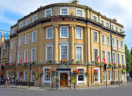 Royal Hotel