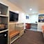 Presidio Parkway Inn