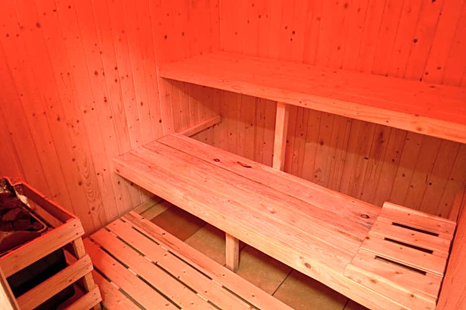 Harmont Montis- dawna Zającówka- IDEALNA lokalizacja - leśna enklawa w centrum miasta! Sauna, masaże, zabiegi spa!