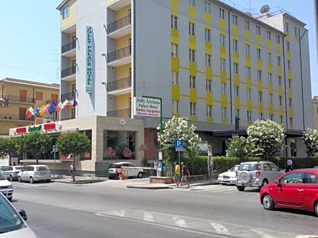 Aretusa Palace Hotel