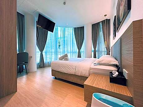 Sky View Junior Suite