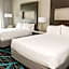 Holiday Inn Express & Suites Charlotte Airport By IHG