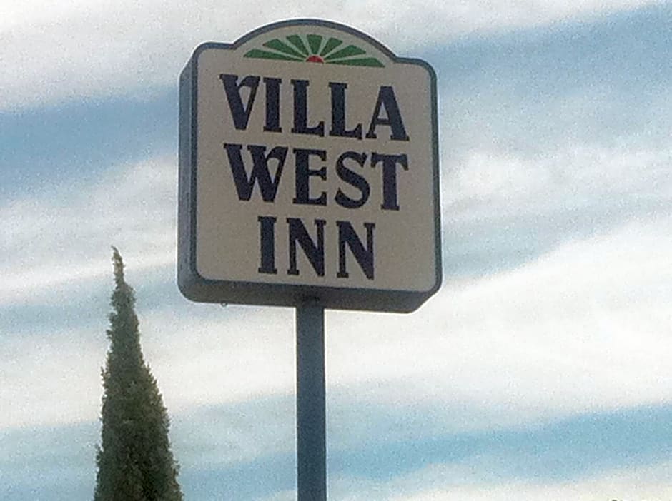 Villa West Inn
