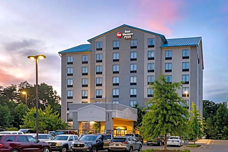 Best Western Plus Thornburg Inn & Suites
