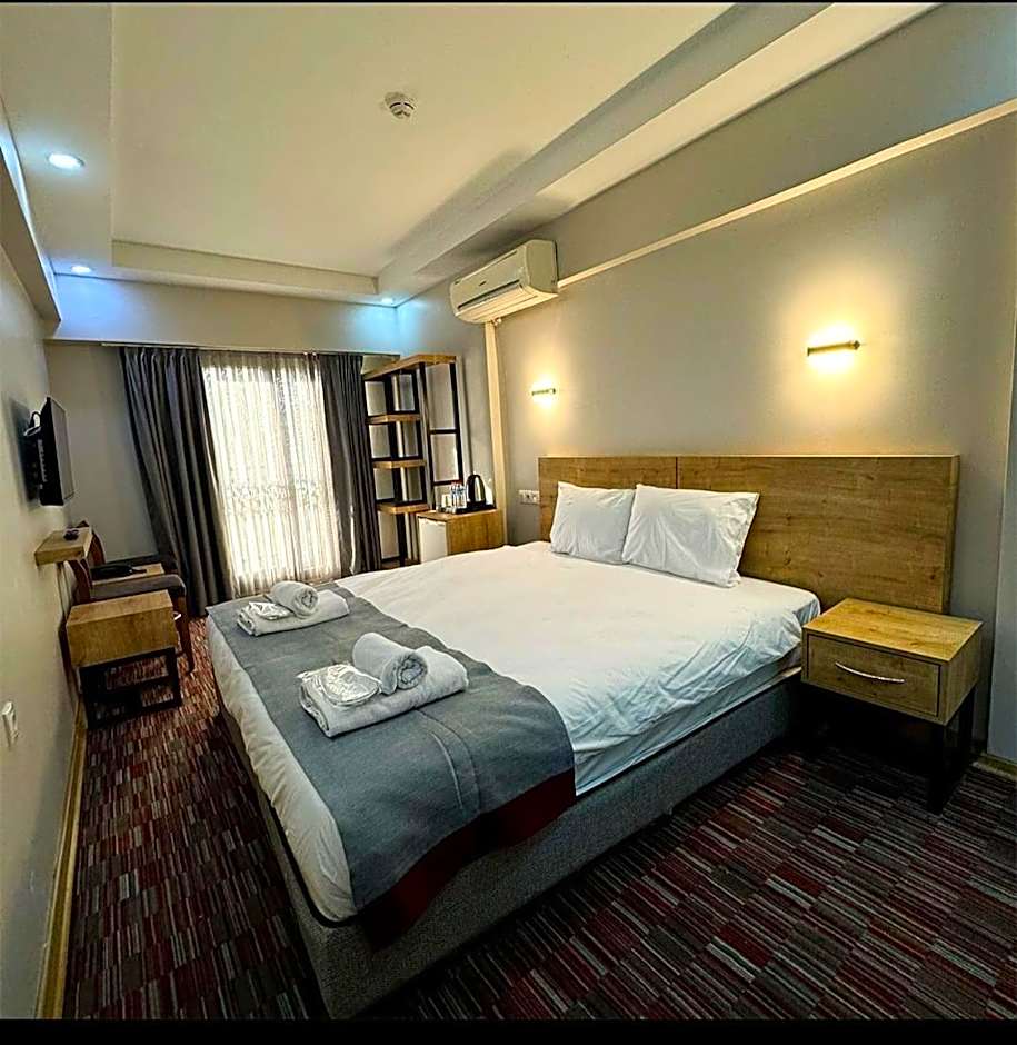 mojo otel