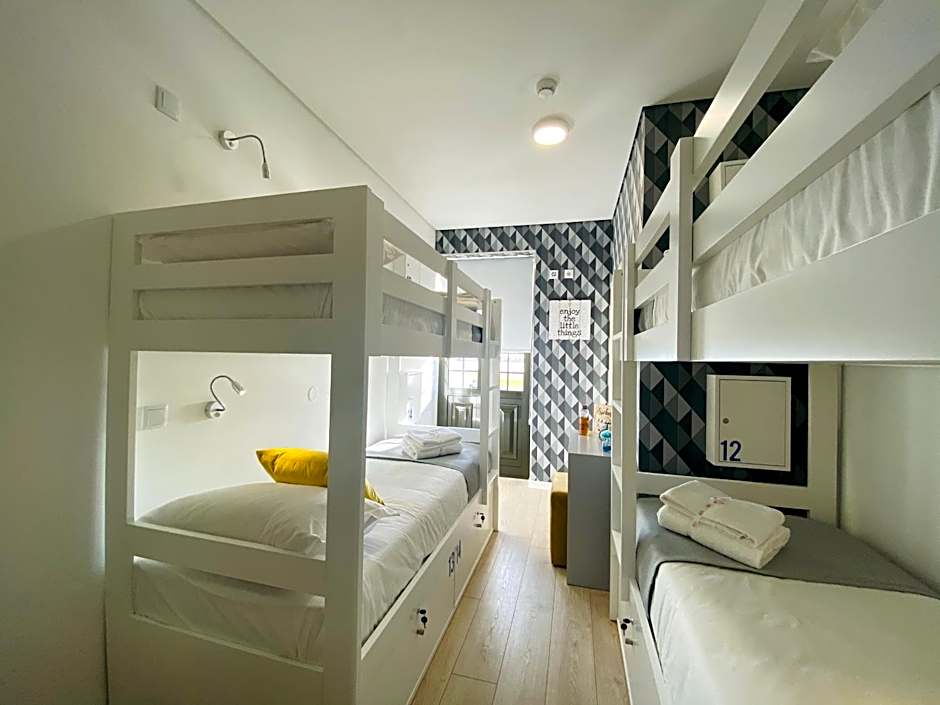 Family Hostel Costa Nova