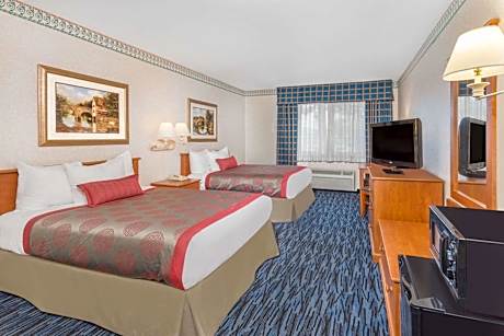 One-Bedroom Suite with Two Double Beds - Non-Smoking