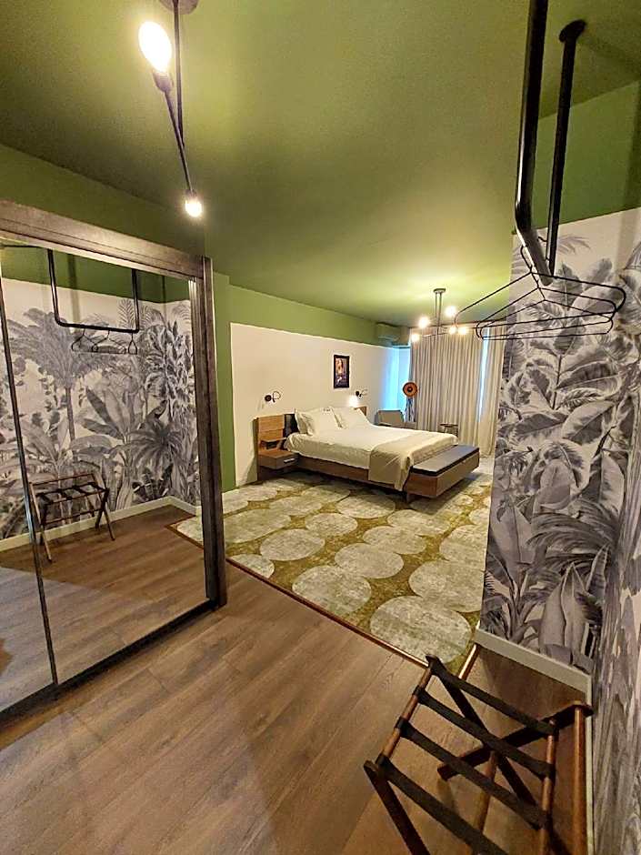 BUCHAREST COMFORT SUITES