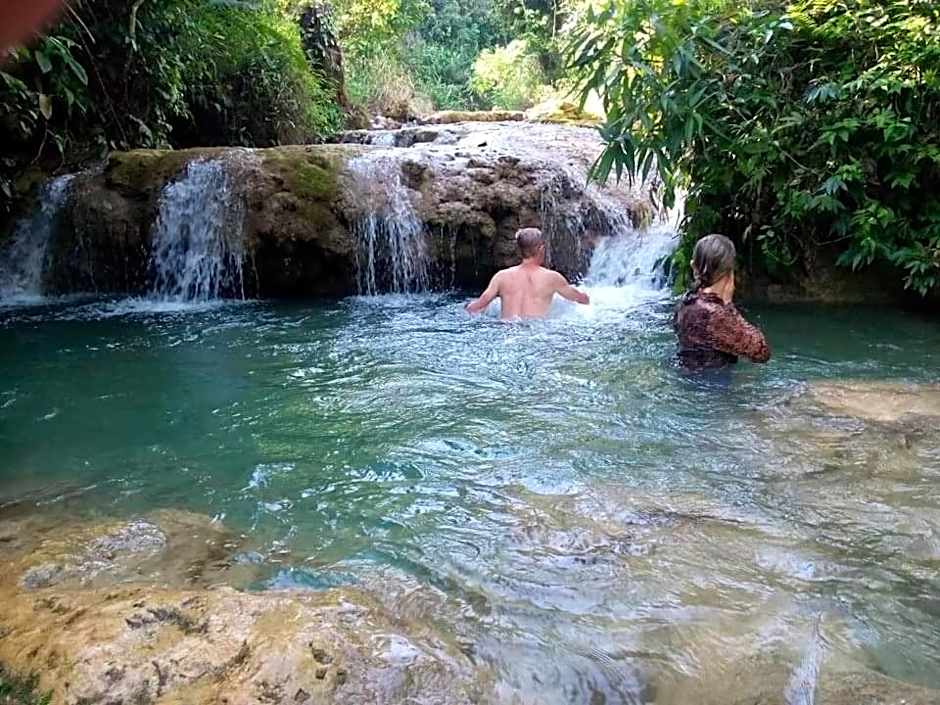 Phong Nha Midtown hotel