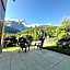 Chez Philippe - Appartements et Chalets - Panoramic Village vue Glaciers
