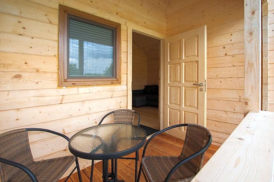 Domki Drewniane Przystań Kajaczek