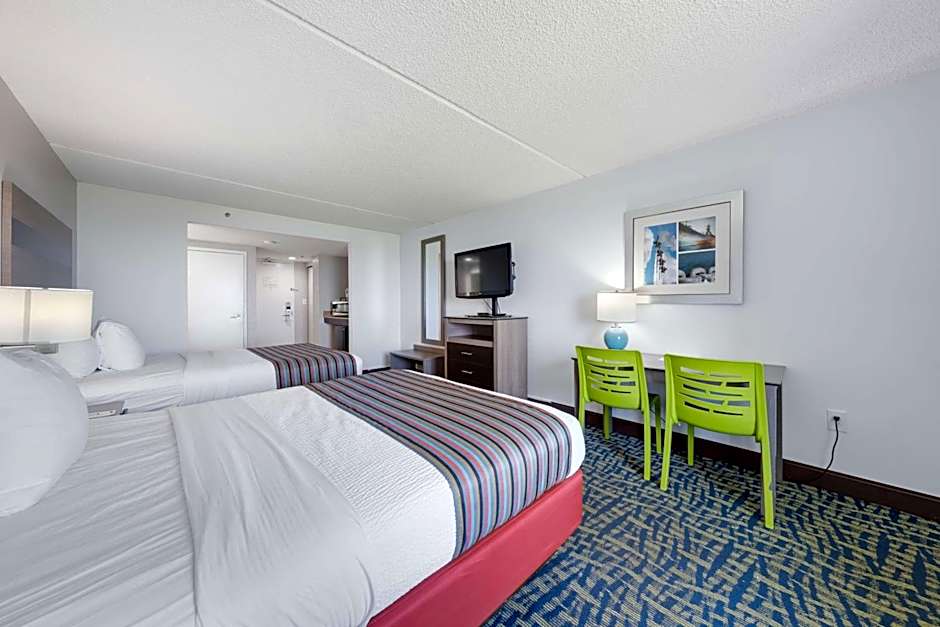 Best Western Plus Holiday Sands Inn & Suites