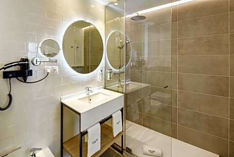 Basic Double Room
