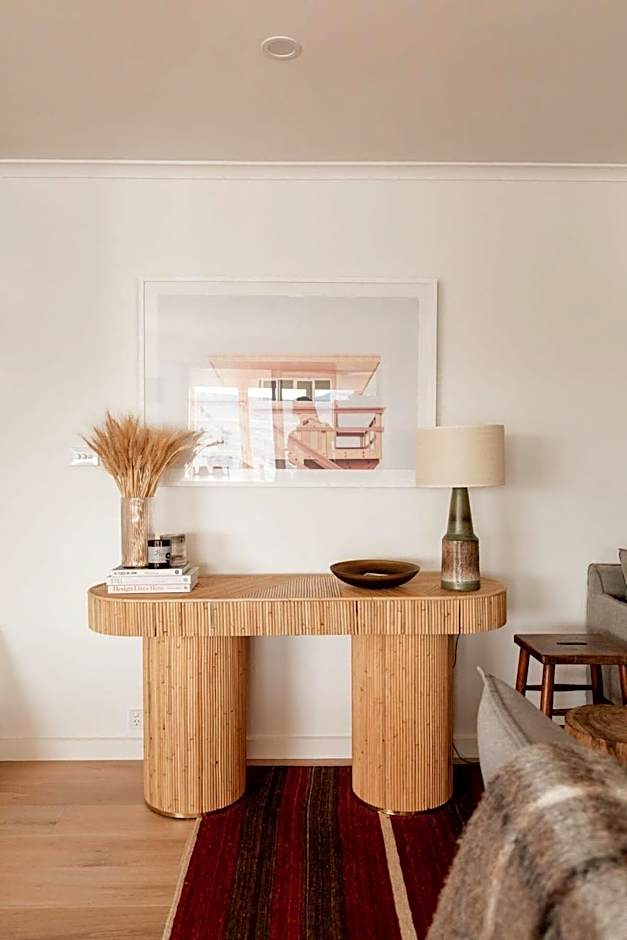 Beachfront Paradise in Opossum Bay