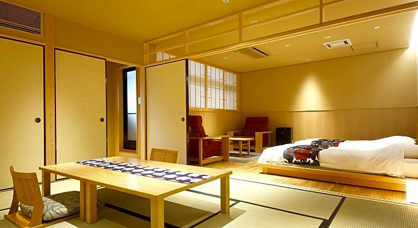 Yuraku Kinosaki Spa and Gardens Ryokan