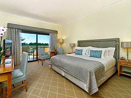 Family Room with Garden View (2 Adults + 3 Children)