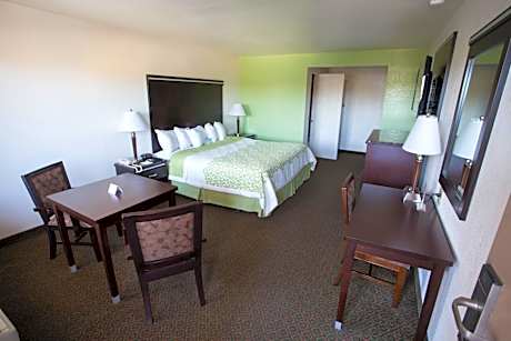 King Room - Non-Smoking