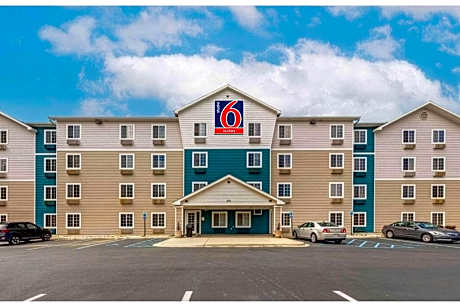 Studio 6 Extended Stay Birmingham Pelham AL