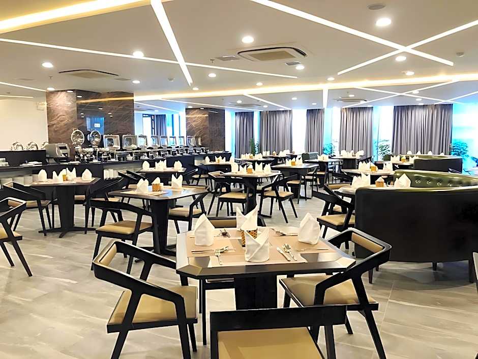 Majestic Premium Hotel