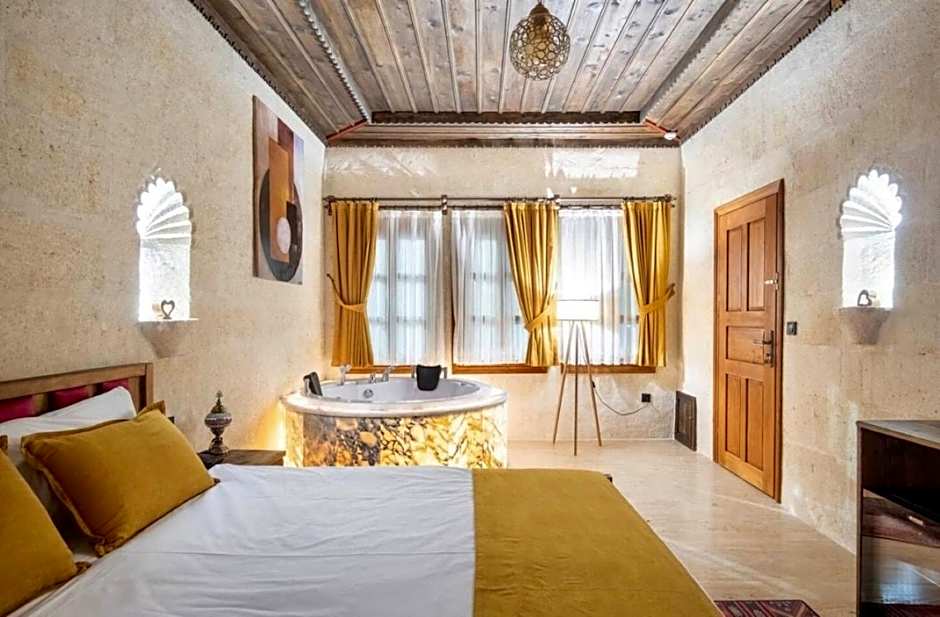 Uzay Cave Suite Hotel