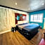 Casa Blanca Inn & Suites Whittier