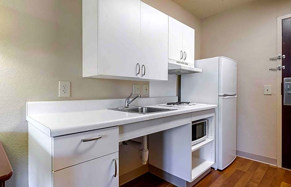 Extended Stay America Suites - Orlando - Lake Mary - 1036 Greenwood Blvd