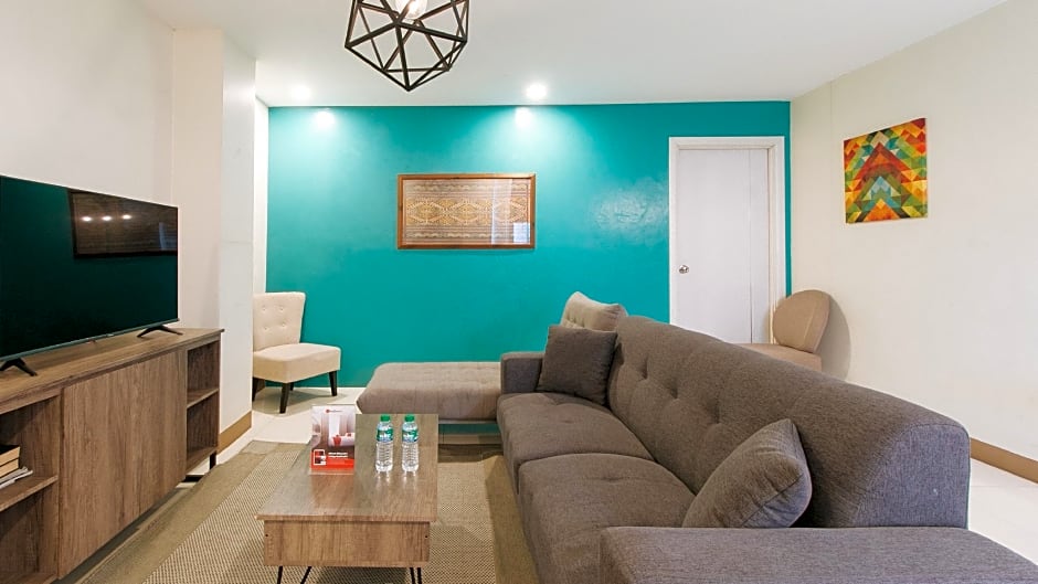 RedDoorz Plus @ Kamuning Quezon City