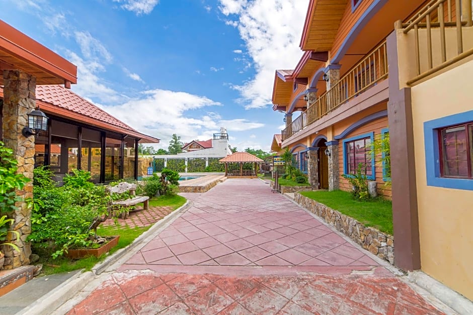 RedDoorz Plus @ Starhomes Olivianville