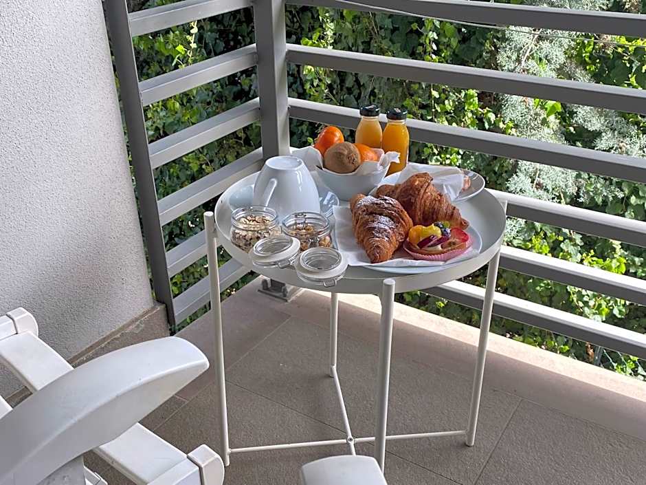 B&B WarmUp Grosseto - Parcheggio incluso nella corte interna